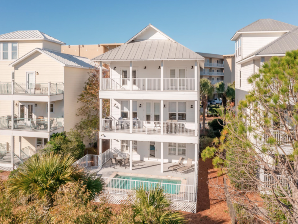 Gracious Vacation Home in the Heart of Miramar Beach