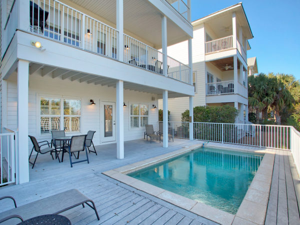 Gracious Vacation Home in the Heart of Miramar Beach