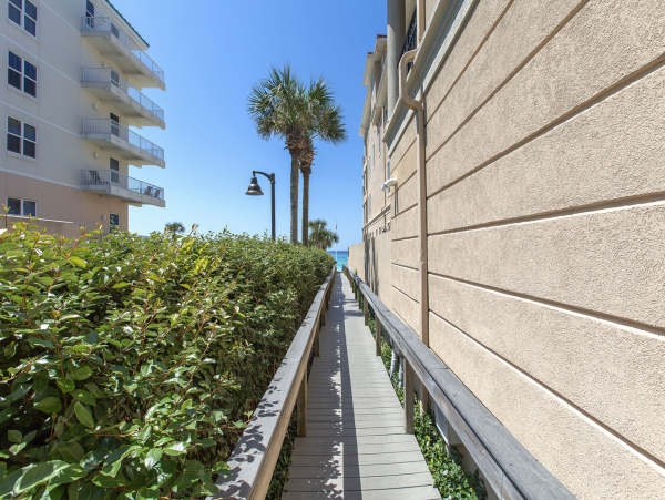 Cheerful Coastal Cottage with Private Pool & Balconies - Walk to Beach