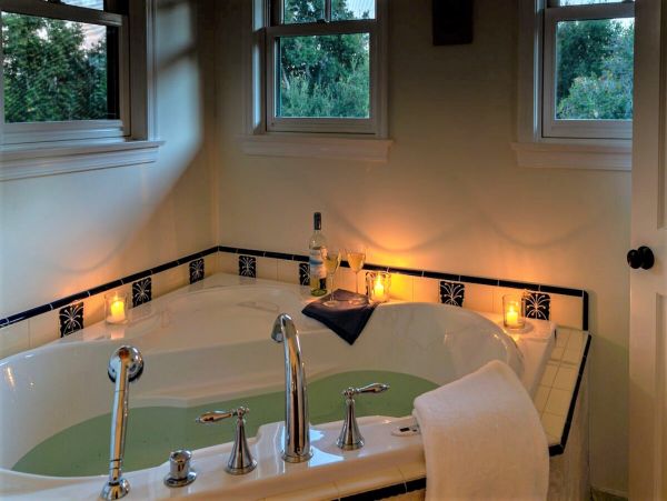 A Beautiful Montecito Vacation Home Sleeps Eight Guests