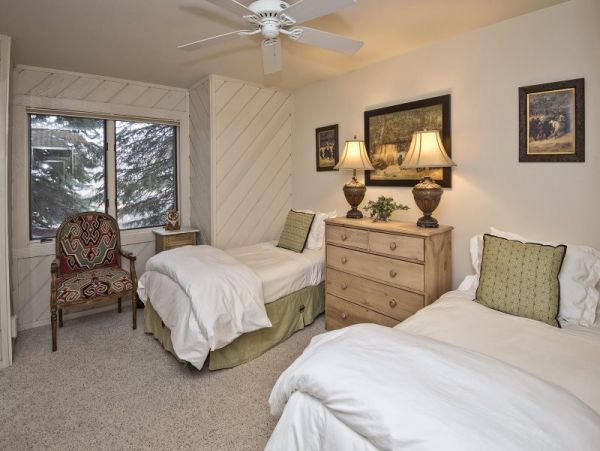 Ski In/Ski Out Beaver Creek 3 Bedroom + Loft Townhome