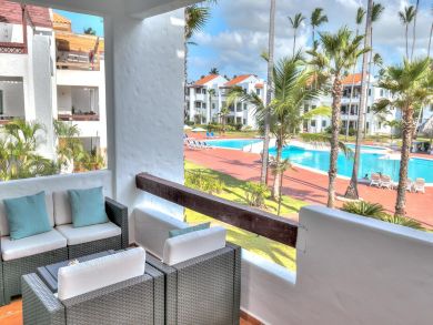 Beautiful 1 Bedroom Condo Only Steps to Beach Sleeps 4 Guest - additional view, photo 2