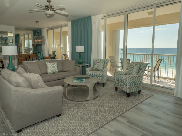 Beachfront Destin Vacation Condo Sleeps Eight Guests