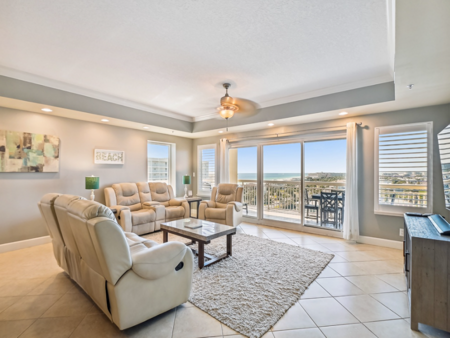Luxurious Gulf View Condo in Destin's Premier Location