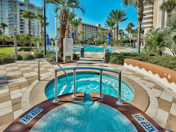 Luxurious Gulf View Condo in Destin's Premier Location
