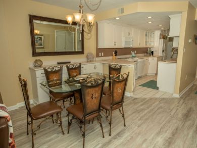 Destin Vacation Condo Sleeps 8 Guests