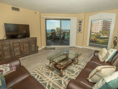 Destin Vacation Condo Sleeps 8 Guests
