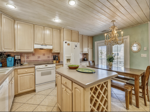 Three Bedroom Sleeps 10 Guests Flip Flop Stroll Private Beach