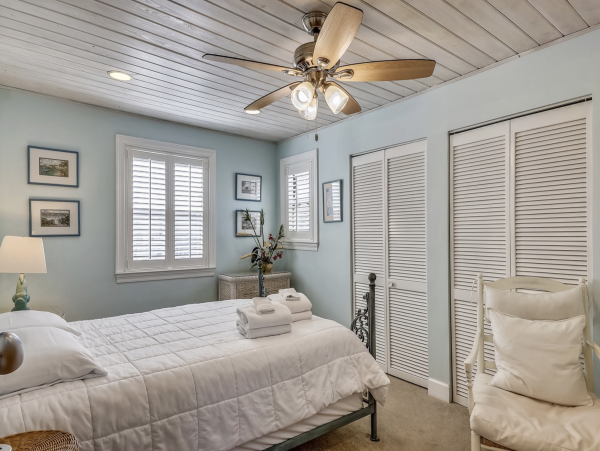 Three Bedroom Sleeps 10 Guests Flip Flop Stroll Private Beach