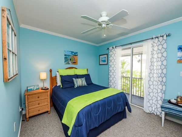 Holmes Beach Vacation Condo 2 Bedrooms Short Walk To Beach