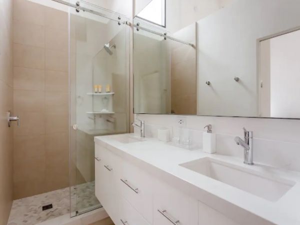 Spectacular Modern 3 Bedroom Santa Cruz Vacation Home