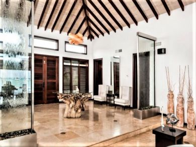 Great Antigua Vacation Accommodation Sleeps 10 Private Pool