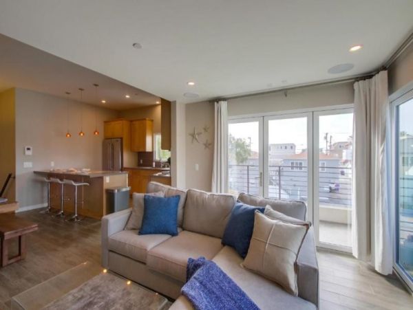 Great San Diego Vacation Home Sleeps 8 Guests Close to Beach