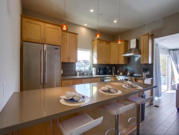 Great San Diego Vacation Home Sleeps 8 Guests Close to Beach
