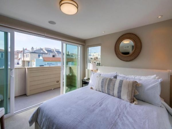 Great San Diego Vacation Home Sleeps 8 Guests Close to Beach