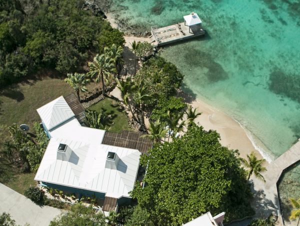 Beachfront Five Bedroom Rental Home in St. Thomas