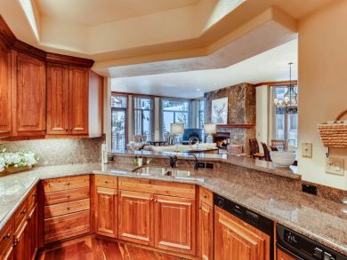 Mountain Views Beaver Creek Vacation Villa Sleeps 12 Guests