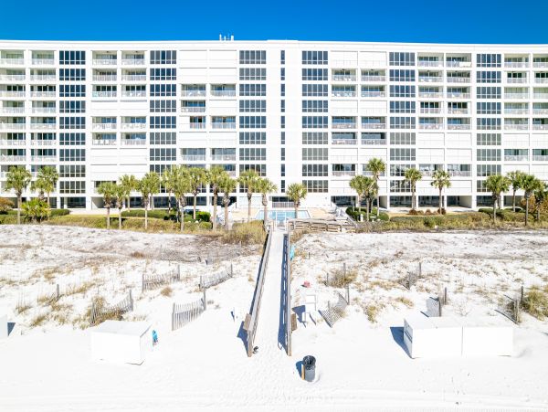 Experience the Ultimate Destin Vacation Rental with Stunning Gulf Views!