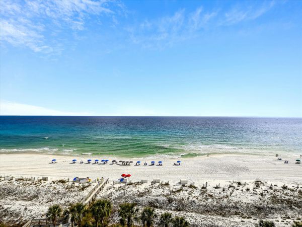 Experience the Ultimate Destin Vacation Rental with Stunning Gulf Views!