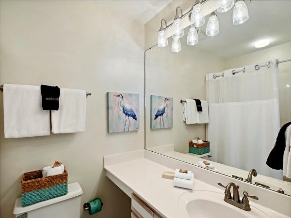 Experience the Ultimate Destin Vacation Rental with Stunning Gulf Views!