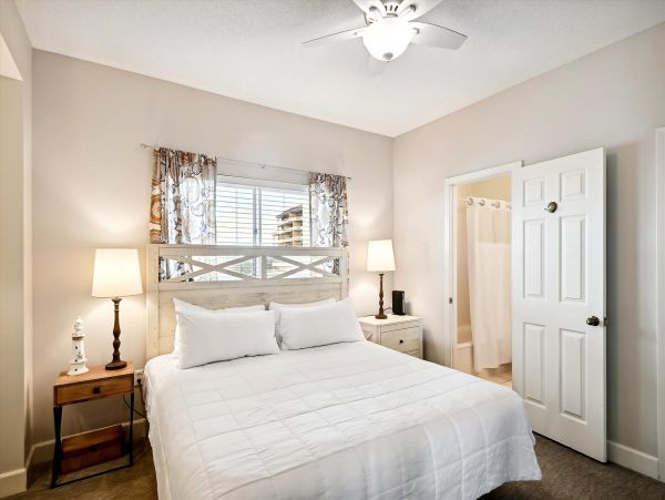Experience the Ultimate Destin Vacation Rental with Stunning Gulf Views!
