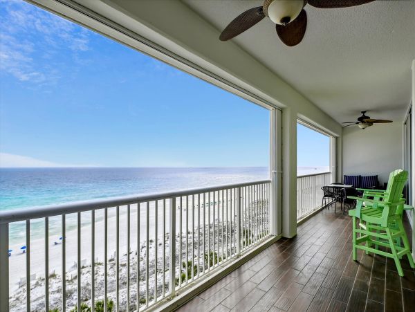 Experience the Ultimate Destin Vacation Rental with Stunning Gulf Views!