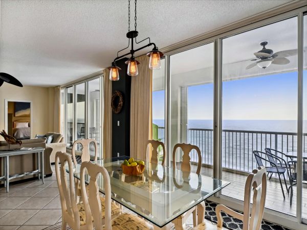 Experience the Ultimate Destin Vacation Rental with Stunning Gulf Views!