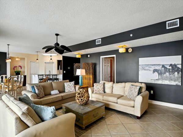 Experience the Ultimate Destin Vacation Rental with Stunning Gulf Views!