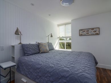 Two Bedroom Walk to Beach Rental Condo in Carpinteria