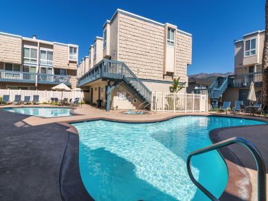 Two Bedroom Walk to Beach Rental Condo in Carpinteria