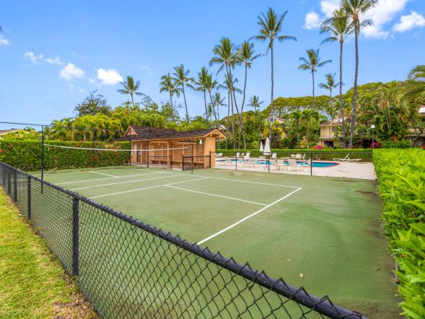 Oceanfront Three Bedroom Vacation Home 15ft From Ocean
