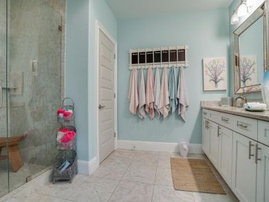 Miramar Beach Four Bedroom Vacation Rental Sleeps Ten Guests