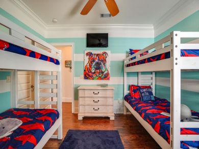 Miramar Beach Four Bedroom Vacation Rental Sleeps Ten Guests