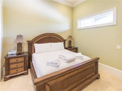 Five Bedroom Vacation Home in Santa Rosa Beach
