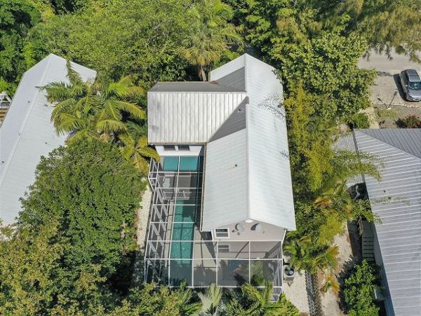 Beautiful Captiva Island Vacation Home Sleeps 8 Guests