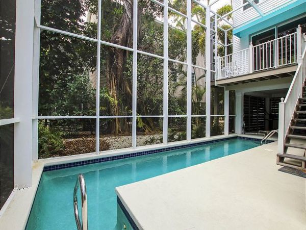 Beautiful Captiva Island Vacation Home Sleeps 8 Guests