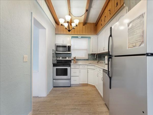 Anna Maria Vacation Duplex Sleeps 4 Guests