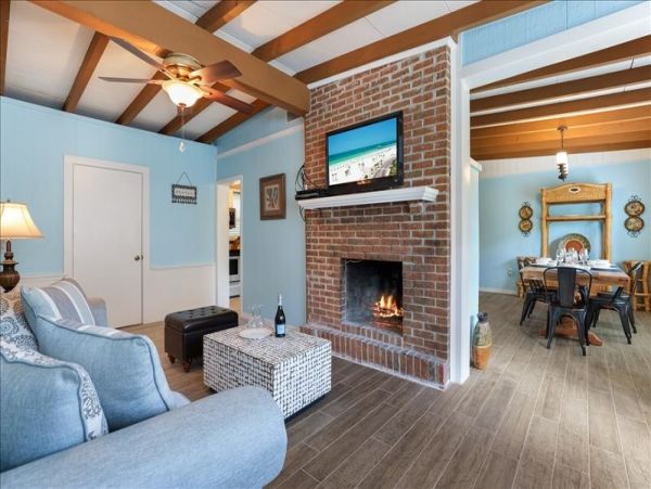 Anna Maria Vacation Duplex Sleeps 4 Guests