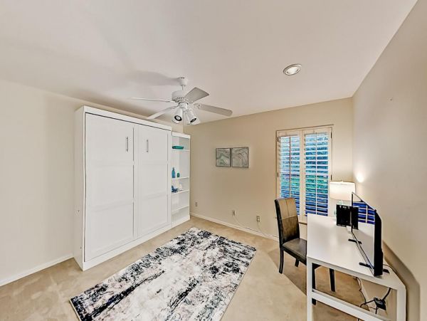 Cape Coral Luxury Vacation Rental Home 4 Bedrooms Sleeps 8