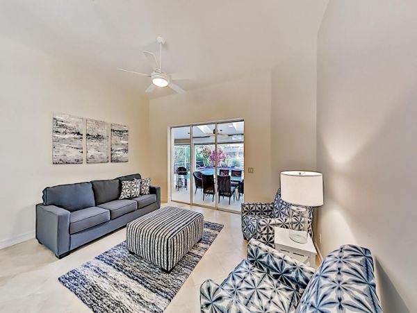 Cape Coral Luxury Vacation Rental Home 4 Bedrooms Sleeps 8