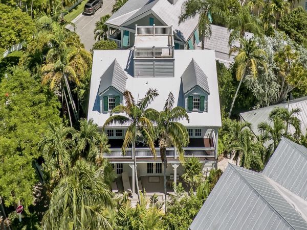 The Florida Keys 4 Bedroom Vacation Home with Private Pool