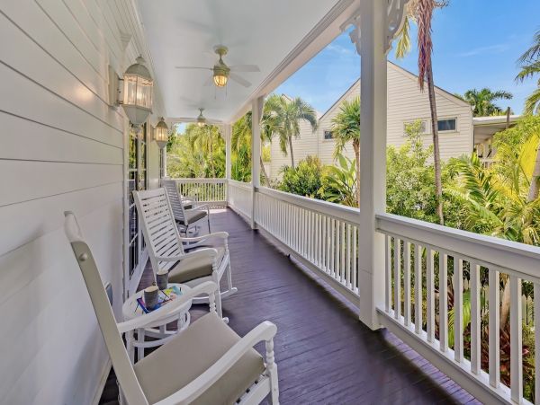 The Florida Keys 4 Bedroom Vacation Home with Private Pool
