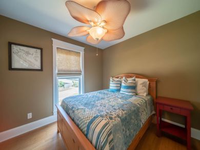 Panama City Vacation Home Sleeps 10 Guests Walk to Beach Panama City Vacation Home Sleeps 10 Guests Walk to Beach