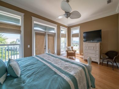 Panama City Vacation Home Sleeps 10 Guests Walk to Beach Panama City Vacation Home Sleeps 10 Guests Walk to Beach