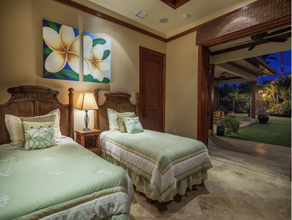 Five Bedroom Luxury Rental In Waimea Sleeps 10 Private Pool