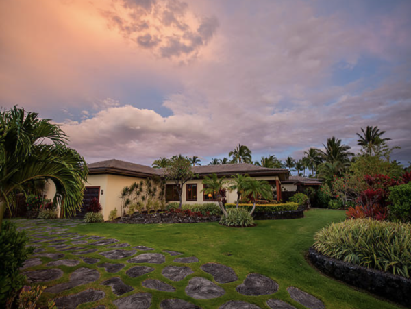 Five Bedroom Luxury Rental In Waimea Sleeps 10 Private Pool