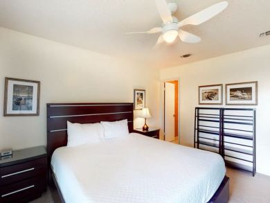 Miramar Vacation Townhome Sleeps 10 Guests