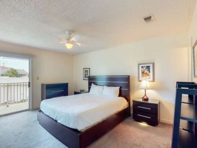 Miramar Vacation Townhome Sleeps 10 Guests