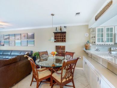 Miramar Vacation Townhome Sleeps 10 Guests