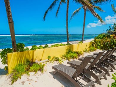 Oceanview Cayman Islands Vacation Rental Sleeps 20 Guests